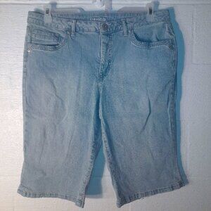 St John's Bay Women's Size 16 Blue Jean Bermuda Shorts Stretch Denim Jean Shorts
